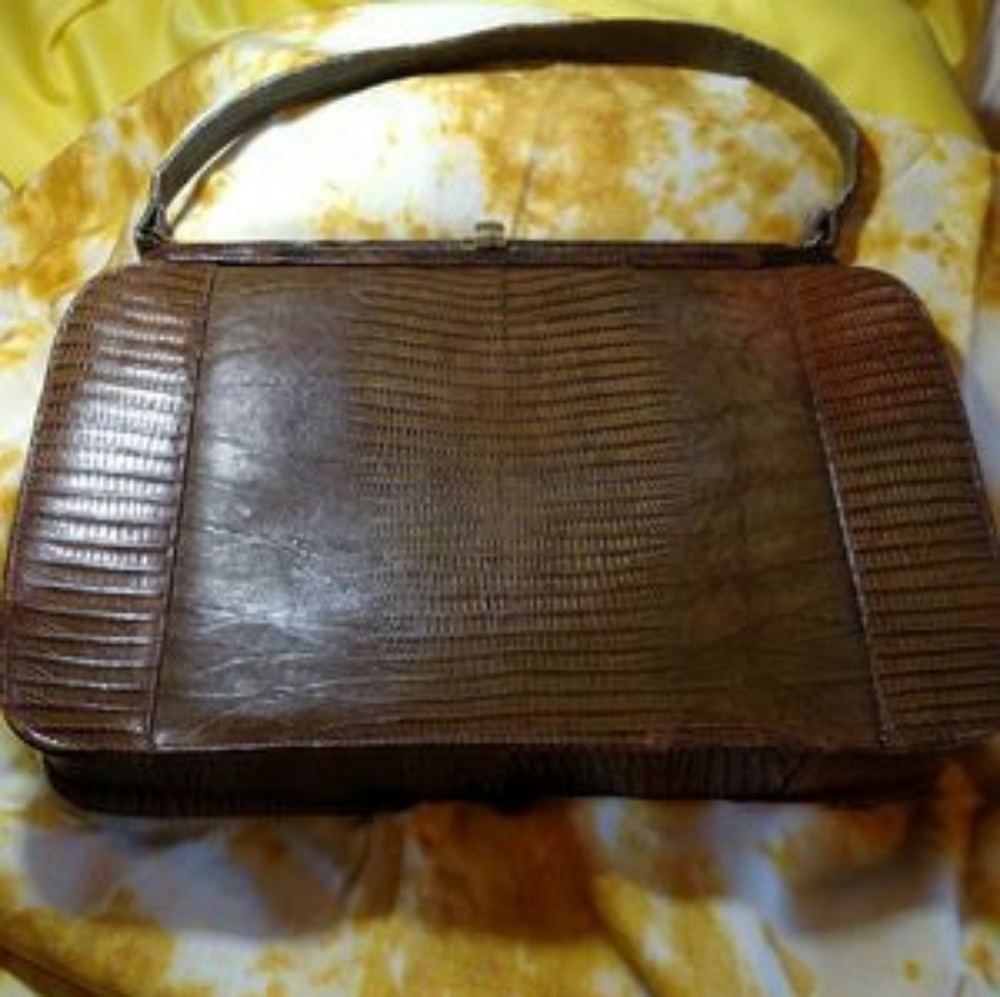 Palizzio Vintage Brown Lizard Skin Purse